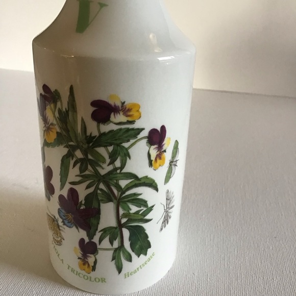 Portmeirion's Botanic Garden Collection Floral Vase - Picture 2 of 5